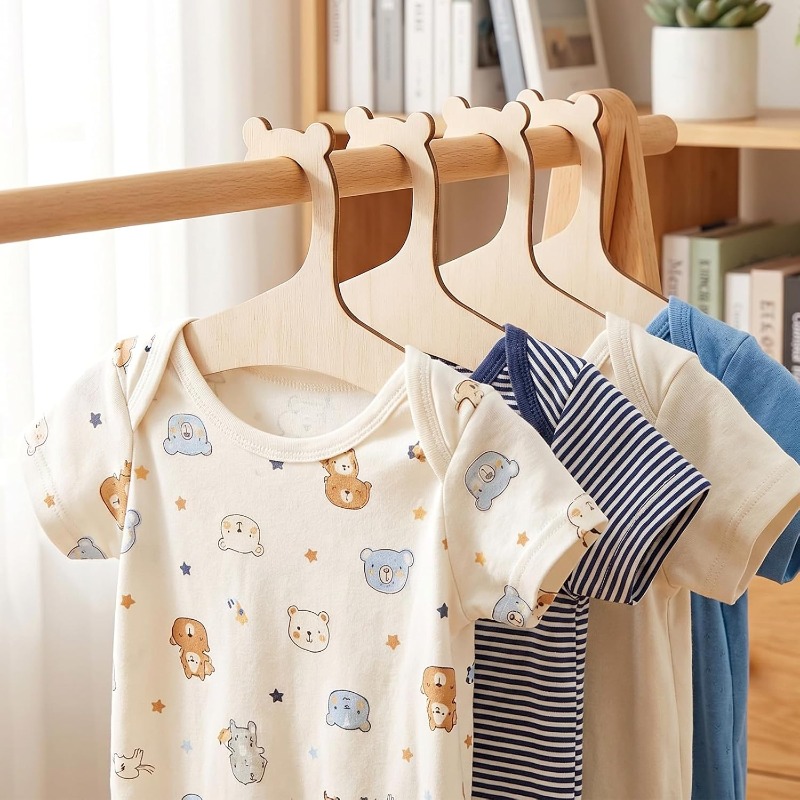 ราวแขวนเสื้อผ้าเด็ก รูปหมีน่าร - Baby Clothing Rack บทวิจารณ์และราคา