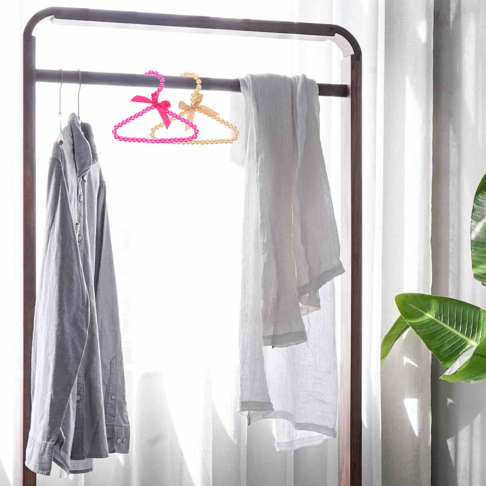 ไม้แขวนเสื้อผ้าสำหรับสัตว์เลี้ - Baby Clothing Rack บทวิจารณ์และราคา